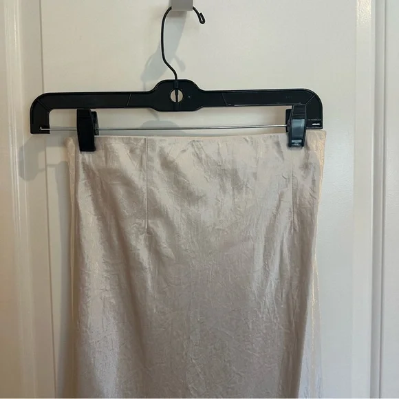 ARITZIA Slip Satin Maxi Skirt - Picture 5 of 8